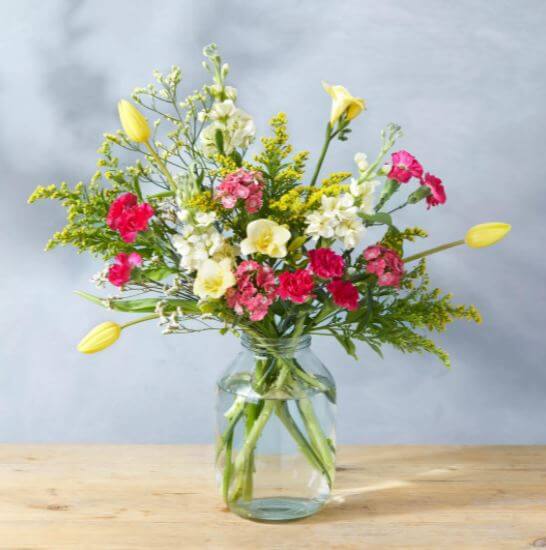 What's the Lowdown on Letterbox Flowers?